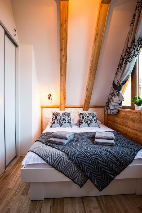 Domek & Apartament Na Ogrodzie Suche Buitenkant foto